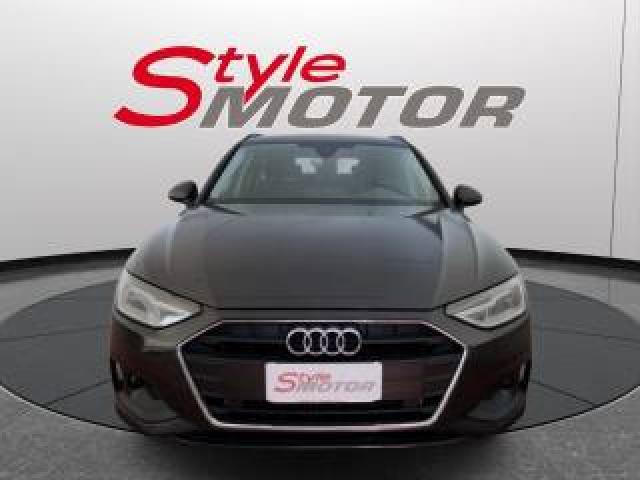 Audi A4 Avant 30 Tdi/136 Cv S Tronic Business 