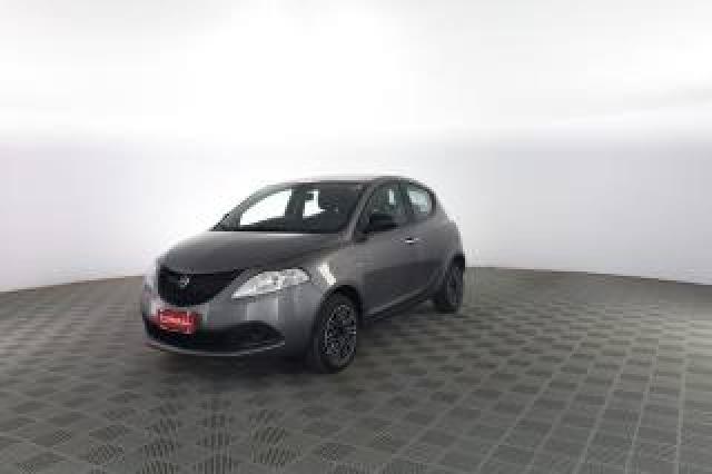 Lancia Ypsilon Ypsilon 1.0 Firefly 5 Porte S&s Hybrid Silver 
