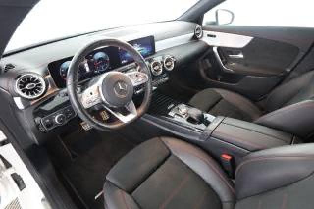 Mercedes Benz Cla Sse   200 D Automatic Shooting Brake Premium 
