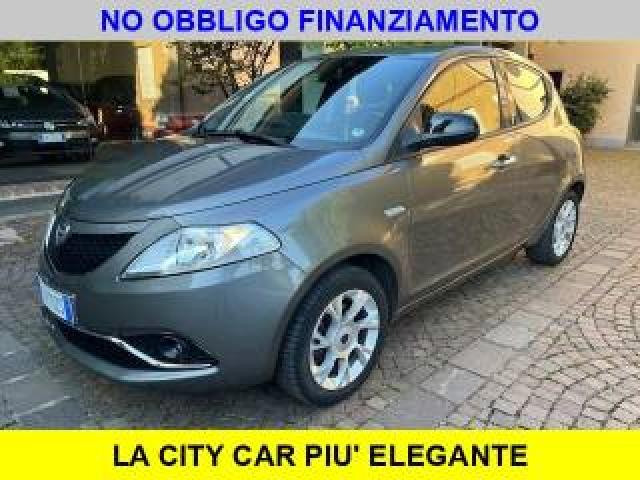 Lancia Ypsilon 1.3 Mjt 5 Porte Neopatentati 