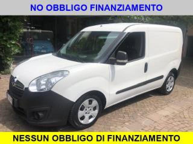 Opel Combo 1.6 Diesel 105cv  