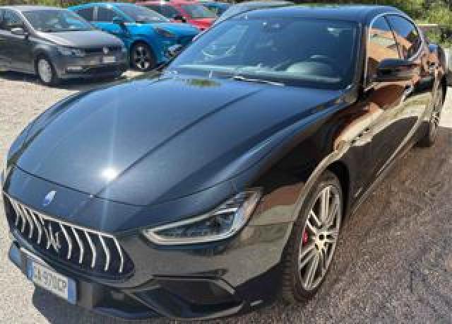 Maserati Ghibli V6 Diesel Gransport 