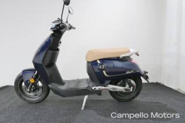 Super Soco Cux Cux Luxury 