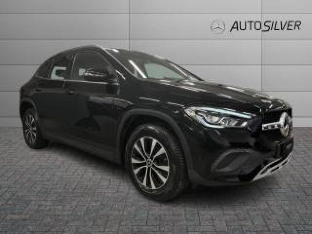 Mercedes Benz Gla 250 E Eq-Power Automatic Business Extra 