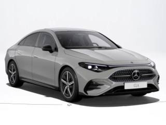 Mercedes Benz Cla 200 Amg Line Premium 