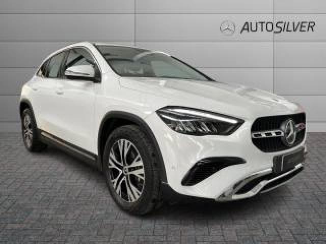 Mercedes Benz Gla 180 D Automatic Progressive Advanced Auto 
