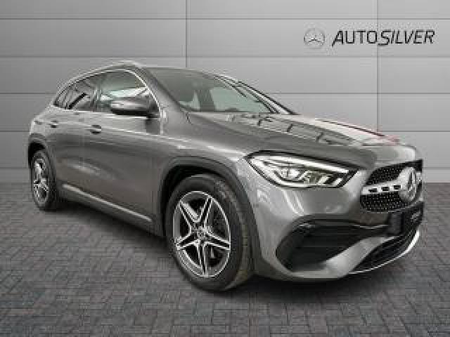 Mercedes Benz Gla 200 D Automatic Premium 