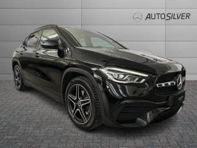 Mercedes Benz Gla 200 D Automatic Premium 