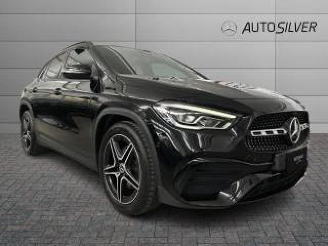 Mercedes Benz Gla 200 D Automatic Premium 