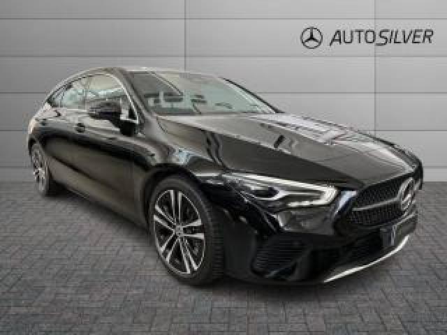 Mercedes Benz Cla 180 D Automatic Shooting Brake Advanced 