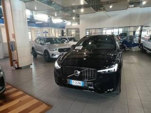Volvo Xc60 B5 Awd Automatico Plus Dark 