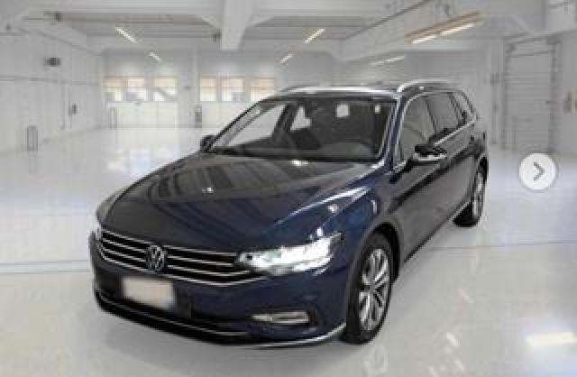Volkswagen Passat Variant 2.0 Tdi Scr 200 Cv Dsg Executive Iva Esposta 