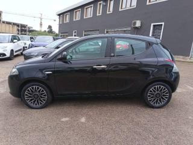 Lancia Ypsilon 1.3 Mjt 16v 95 Cv 5 Porte  