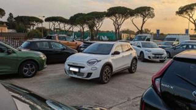 Fiat 600 Hybrid La Prima Dct6 1.2cc 100cv Safetypack 