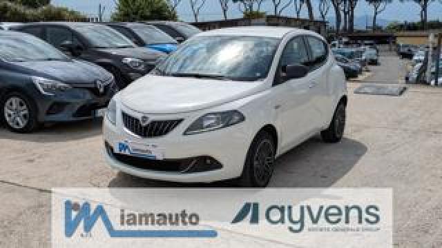 Lancia Ypsilon 1.0 Firefly Gold 70cv 