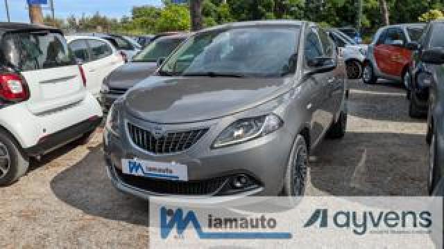 Lancia Ypsilon Hybrid Gold 1.0cc 70cv 