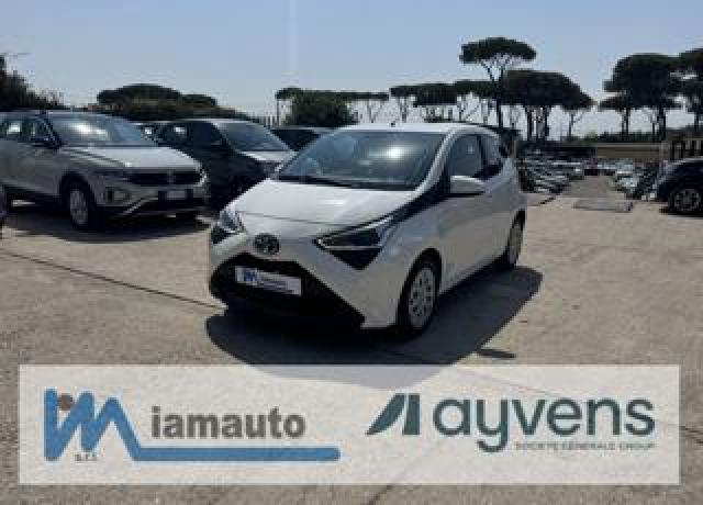 Toyota Aygo X-Business M-Mt 1.0cc 72cv - Cambio Al Volante 