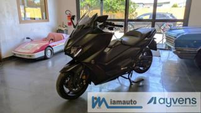 Yamaha T-Max 560 T-Max 48cv 562cc 
