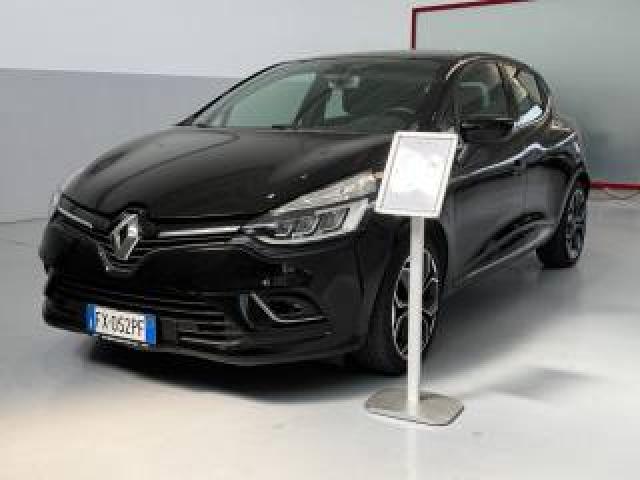 Renault Clio Tce 12v 90 Cv 5 Porte Moschino Zen Prezzo Reale 