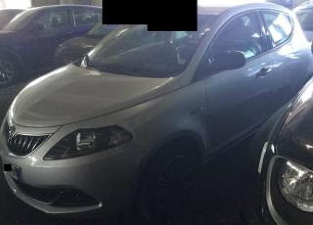 Lancia Ypsilon 1.0 Firefly 5p Hybrid Ecochic Gold Iva Esposta 