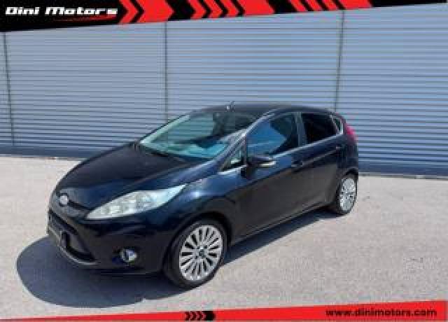 Ford Fiesta 1.6 Tdci 95 Cv 5p. Titanium Ok Neopatentati 