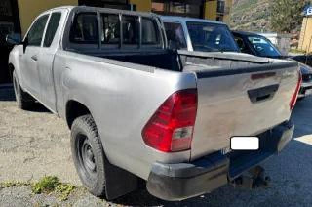Toyota Hilux 2.4 D-4d 4wd 2 Porte Extra Cab Comfort 