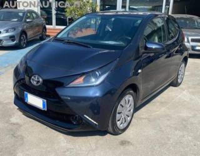 Toyota Aygo 1.0 Vvt-I 70cv 5 Porte X-Play 