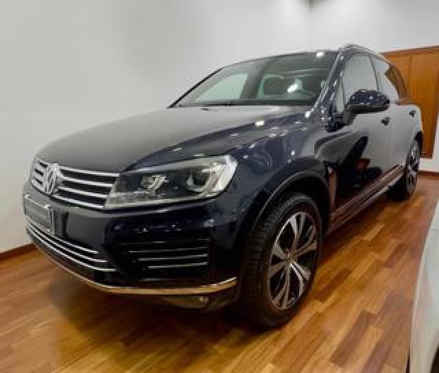 Volkswagen Touareg 3.0 Tdi 204 Cv Tiptronic Bluemotion Sport R-Line 