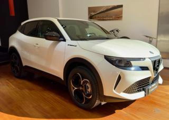 Alfa Romeo Junior 1.2 145 Cv Hybrid Edct6 Speciale Km 0 0uff. Italia 