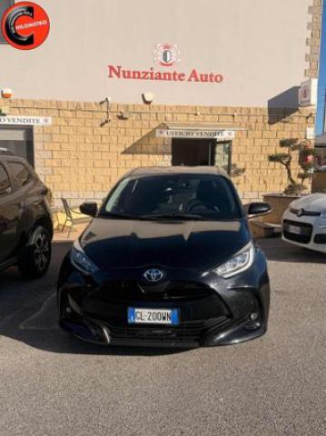 Toyota Yaris 1.0 5 Porte Active 