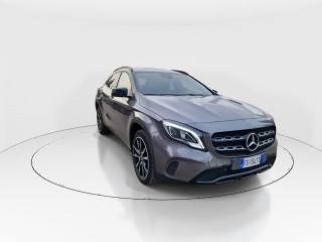 Mercedes Benz Gla 200 D Automatic Executive 