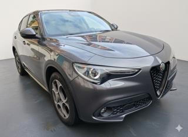 Alfa Romeo Stelvio 2.2d 190cv Q4 Sprint At8 +navi+camera 