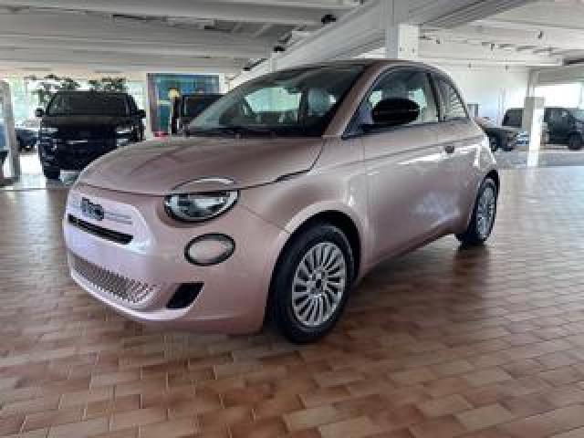 Fiat 500 Berlina Hybrid Pop 