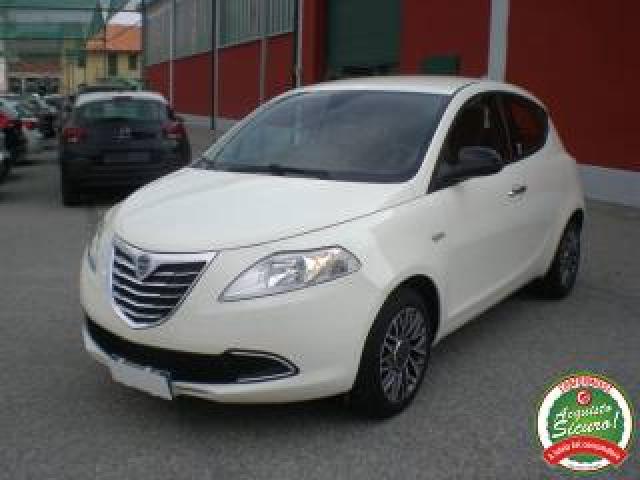 Lancia Ypsilon 1.3 Mjt 16v 95 Cv 5 Porte S&s Gold 