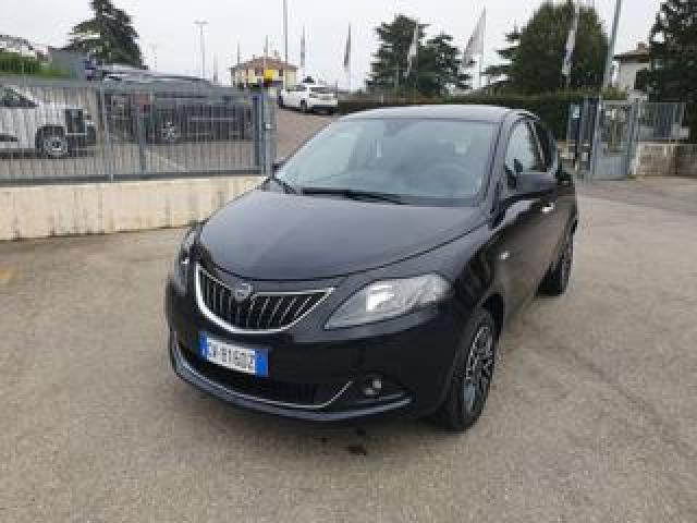 Lancia Ypsilon 1.2 69 Cv 5 Porte Gpl Ecochic 