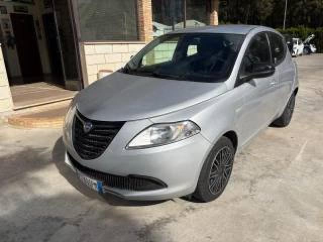 Lancia Ypsilon 1.2 69 Cv Gpl  