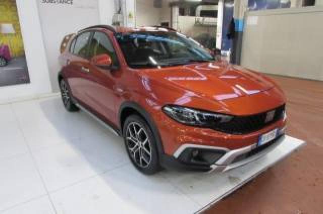 Fiat Tipo 1.5 Hybrid 5 Porte Cross Cambio Automatico 