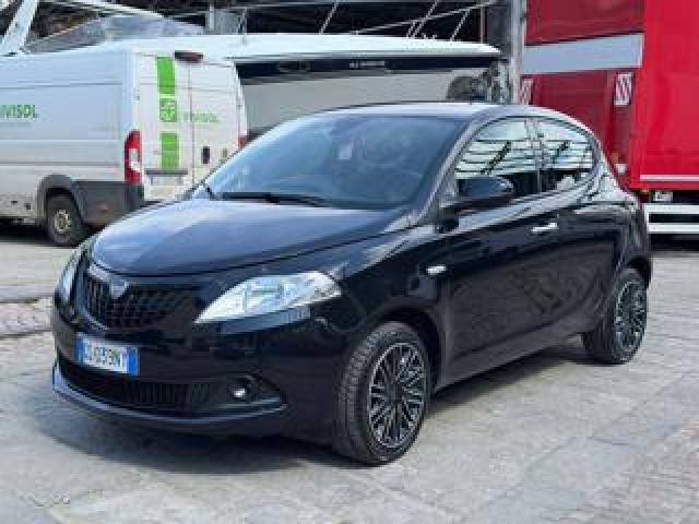 Lancia Ypsilon 1.0 Firefly 5 Porte S&s Hybrid Oro 