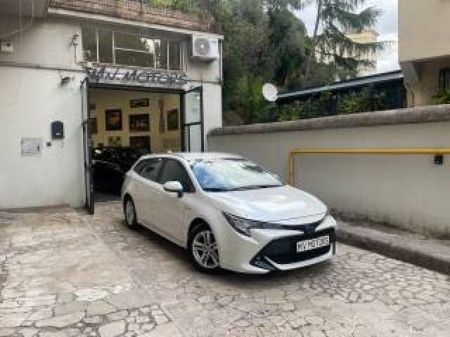Toyota Corolla Touring Sports 1.8 Hybrid Business 