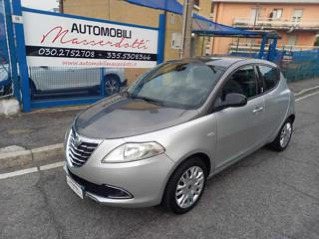 Lancia Ypsilon 0.9 Twinair 85 Cv 5 Porte S&s Silver 