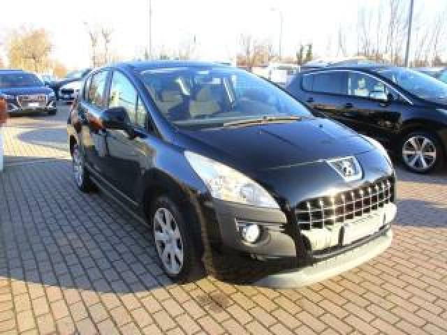Peugeot 3008 1.6 Hdi 110cv Cambio Robotizzato Outdoor 
