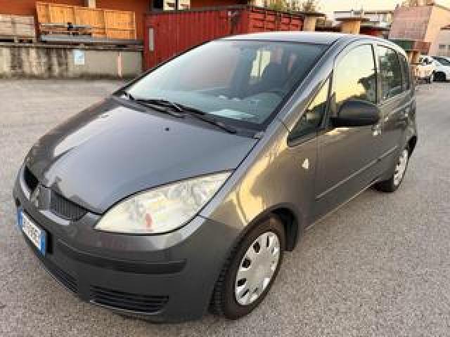 Mitsubishi Colt 1.1 12v 5p.climachrome Senza Nessun Lavoro Da Fare 
