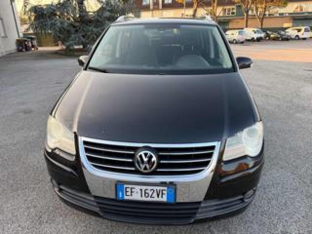 Volkswagen Touran 2.0tdi Highline Senza Nessun Lavoro Da Fare 