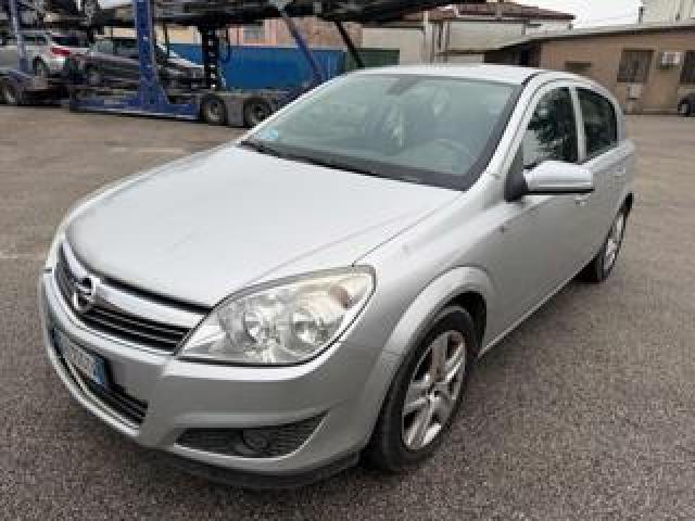 Opel Astra 1.6 16v Twinport 5p Cosmo Senza Lavoro Da Fare 