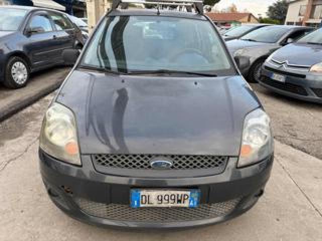 Ford Fiesta 1.2 16v 5p. Ghia Senza Nessun Lavoro Da Fare 