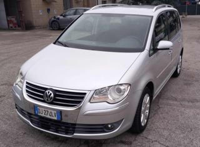 Volkswagen Touran 2.0 Tdi Dpf Dsg Highline Senza Lavoro Da Fare 