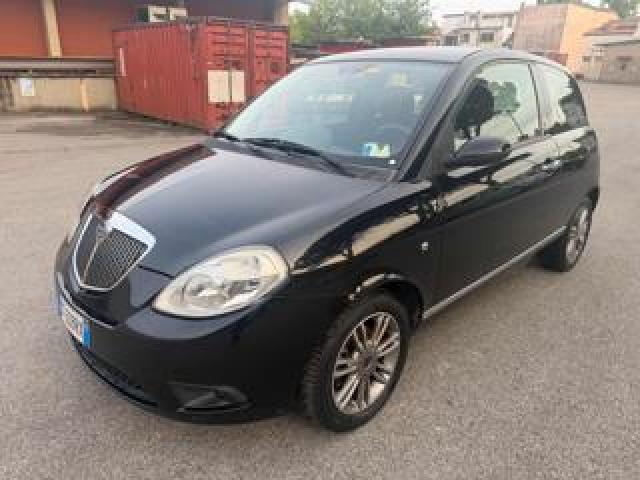 Lancia Ypsilon 1.2 Versus Senza Nessun Lavoro Da Fare 