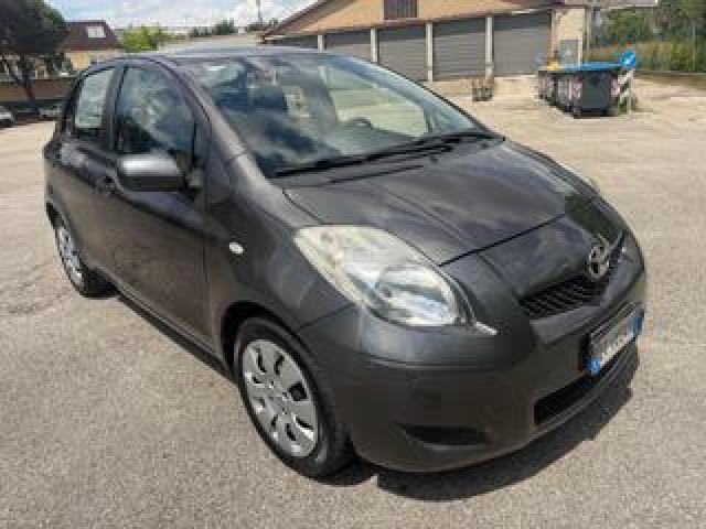 Toyota Yaris 1.4 D-4d Dpf 5p Sol Senza Nessun Lavoro Da Fare 