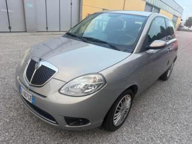 Lancia Ypsilon 1.2 Argento Senza Nessun Lavoro Da Fare 
