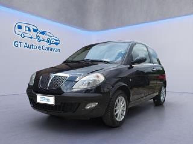 Lancia Ypsilon 1.2 Argento 